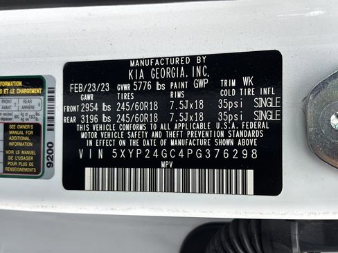 Used 2023 Kia Telluride LX image 44