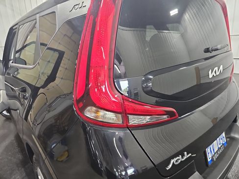 Used 2022 Kia Soul LX w/ Technology Package FWD image 33