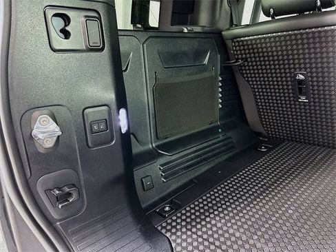 Certified 2024 Land Rover Defender 110 S image 26