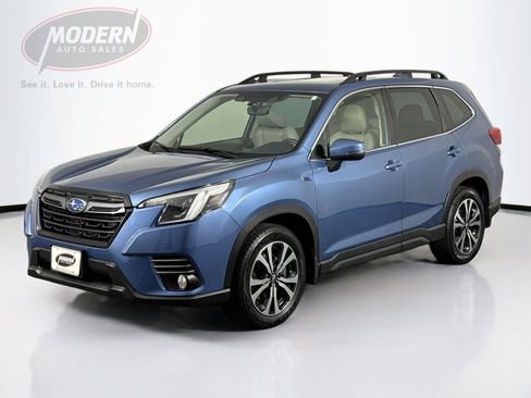 Used 2022 Subaru Forester Limited AWD/4WD image 1