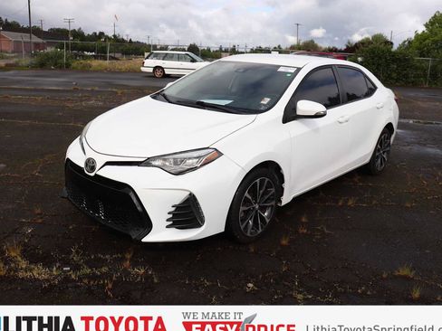 Certified 2019 Toyota Corolla SE FWD image 1