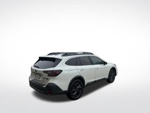 Used 2021 Subaru Outback Onyx Edition XT w/ Tech Package 3 AWD/4WD image 3