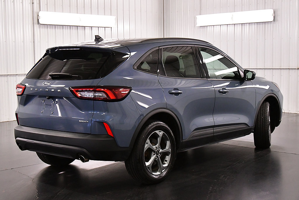 Used 2025 Ford Escape ST-Line Select AWD/4WD image 7
