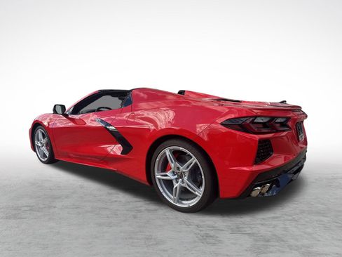 Used 2024 Chevrolet Corvette Stingray Premium Conv image 3