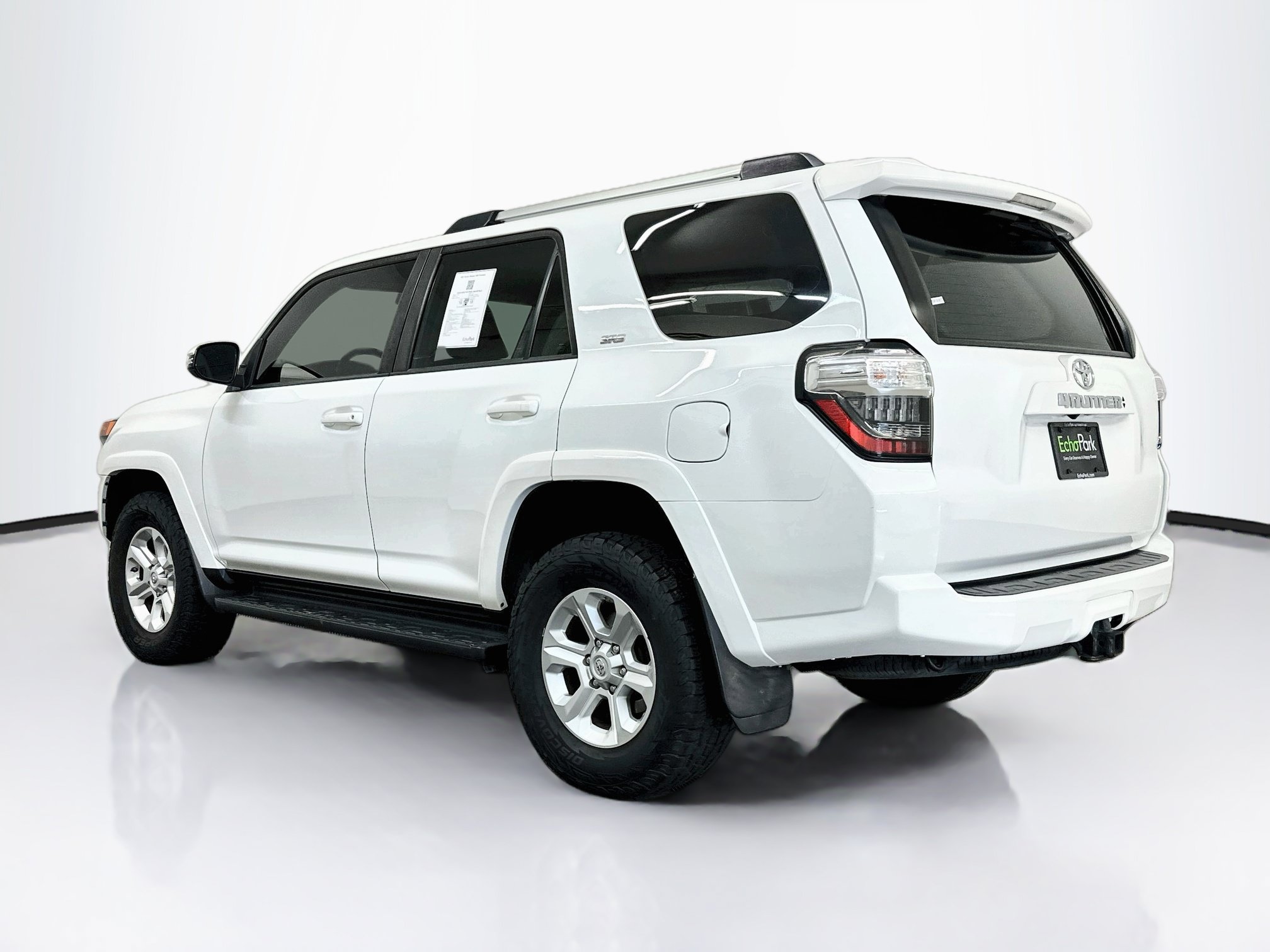 Used 2021 Toyota 4Runner SR5 Premium AWD/4WD image 5