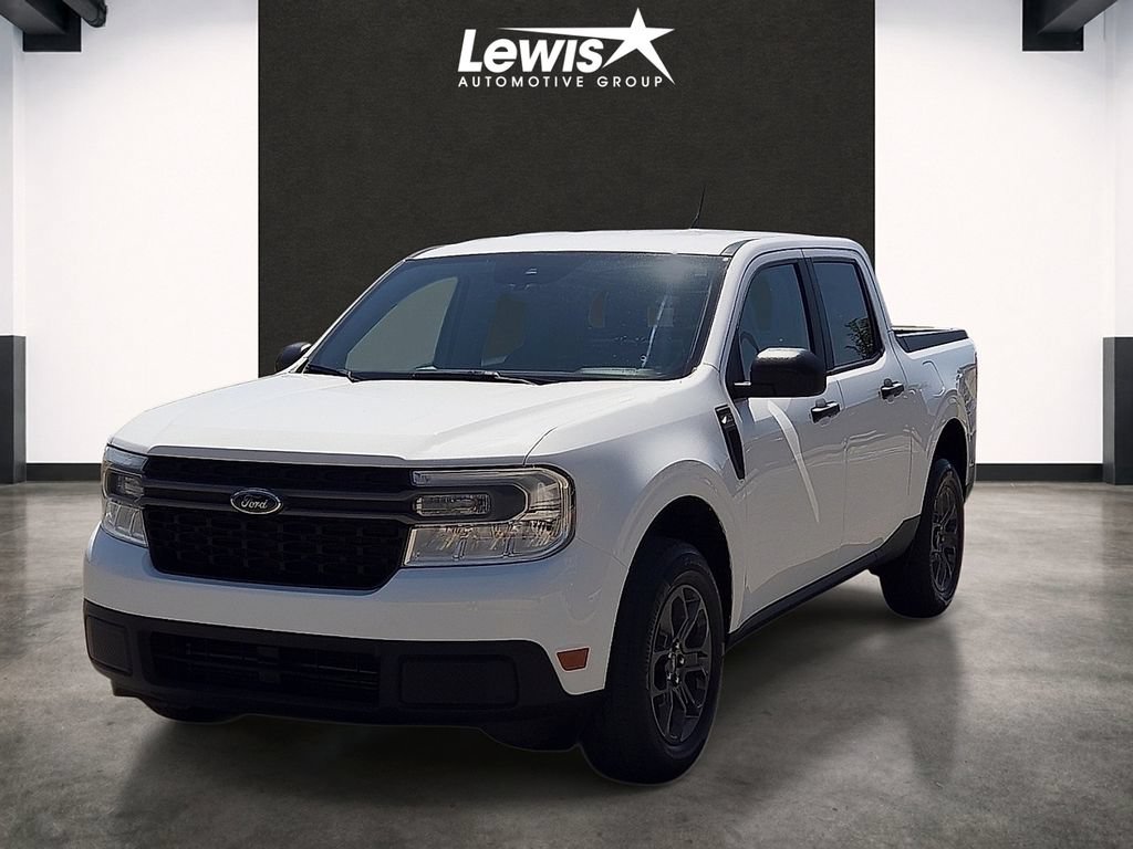 Used 2024 Ford Maverick XLT FWD image 1