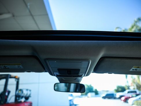 Used 2023 Honda CR-V EX image 23