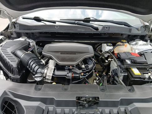 Used 2021 Chevrolet Blazer LT FWD image 20