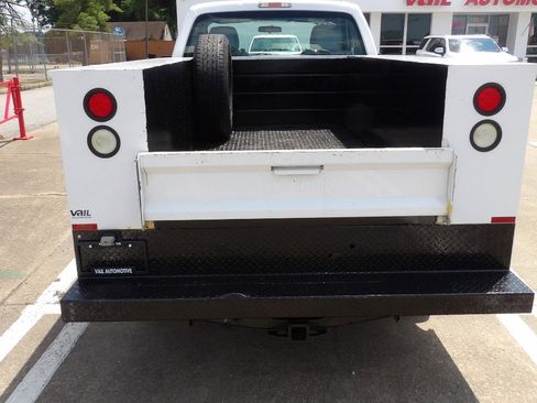 Used 2015 Ford F250 XL AWD/4WD image 3