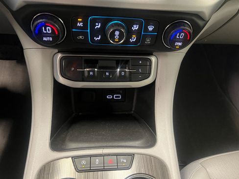 Used 2020 GMC Acadia SLT w/ Trailering Package AWD/4WD image 47