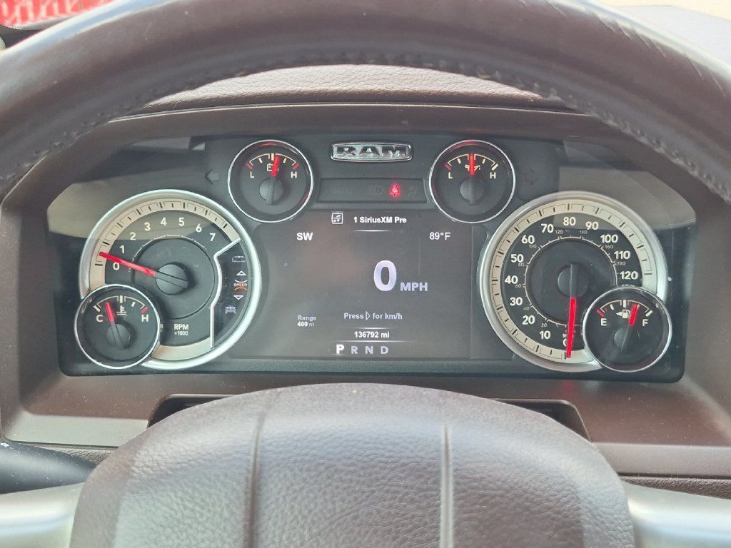 Used 2017 RAM 1500 Laramie w/ Convenience Group AWD/4WD image 26