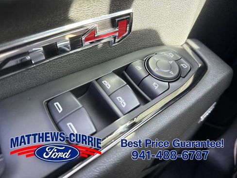 Used 2024 GMC Sierra 1500 AT4 w/ Technology Package AWD/4WD image 23