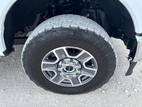 Used 2025 Ford F250 XLT w/ FX4 Off-Road Package AWD/4WD image 30