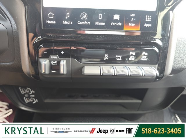 Certified 2025 RAM 2500 Big Horn AWD/4WD image 24
