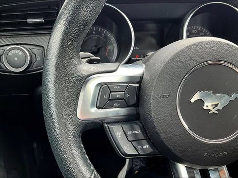 Used 2020 Ford Mustang Coupe w/ Black Accent Package RWD image 10