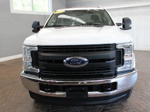 Used 2018 Ford F350 XL AWD/4WD image 2