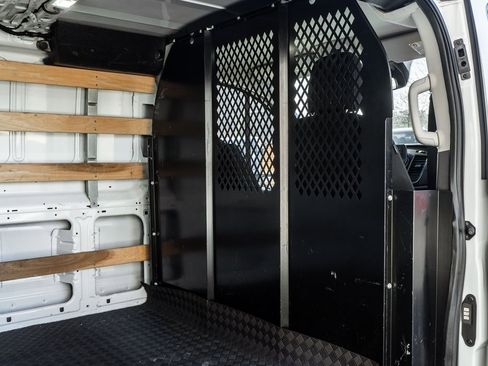 Used 2023 Ford Transit 250 Low Roof w/ Exterior Upgrade Package image 28