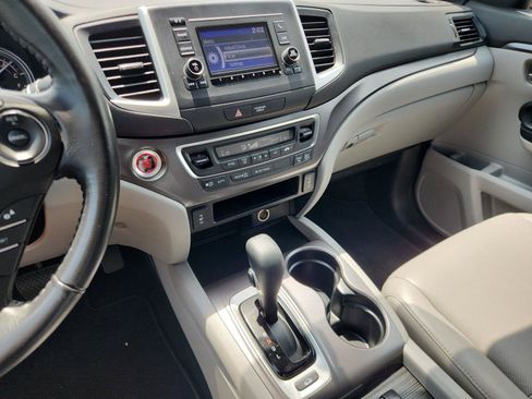 Used 2017 Honda Ridgeline RTL image 26