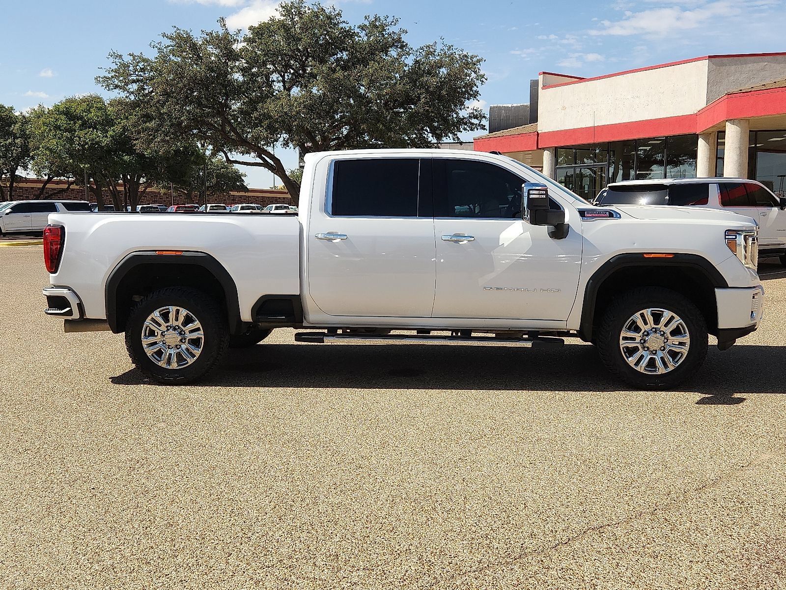 Used 2022 GMC Sierra 2500 Denali w/ Denali Ultimate Package AWD/4WD image 5