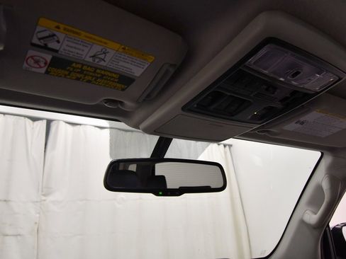 Used 2019 Toyota 4Runner Limited image 31