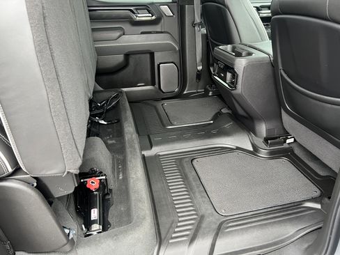 Used 2024 GMC Sierra 1500 AT4X image 22