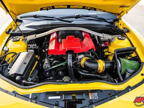 Used 2013 Chevrolet Camaro ZL1 image 4