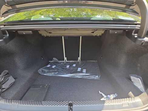 New 2026 BMW 530i xDrive w/ Premium Package image 12