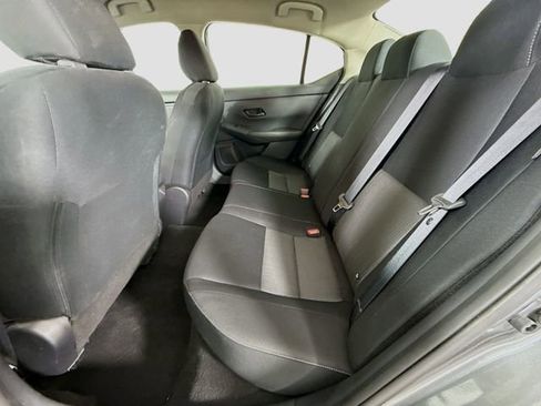 Used 2025 Nissan Sentra SV FWD image 22