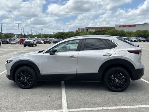 Used 2024 MAZDA CX-30 AWD 2.5 S w/ Select Sport Pkg image 3