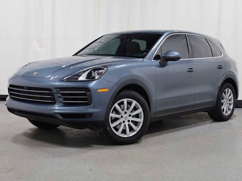Used 2019 Porsche Cayenne AWD/4WD image 1