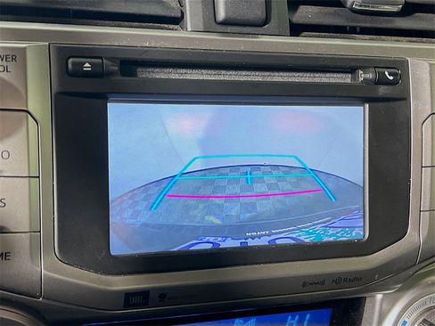 Used 2018 Toyota 4Runner Limited image 13