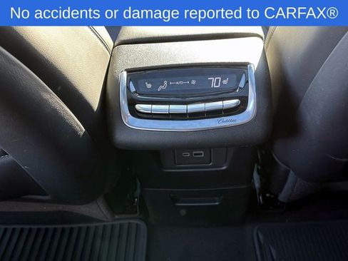 Used 2024 Cadillac XT6 Premium Luxury image 15