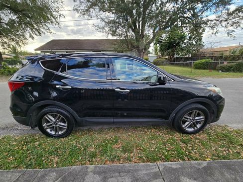 Used 2018 Hyundai Santa Fe Sport image 10