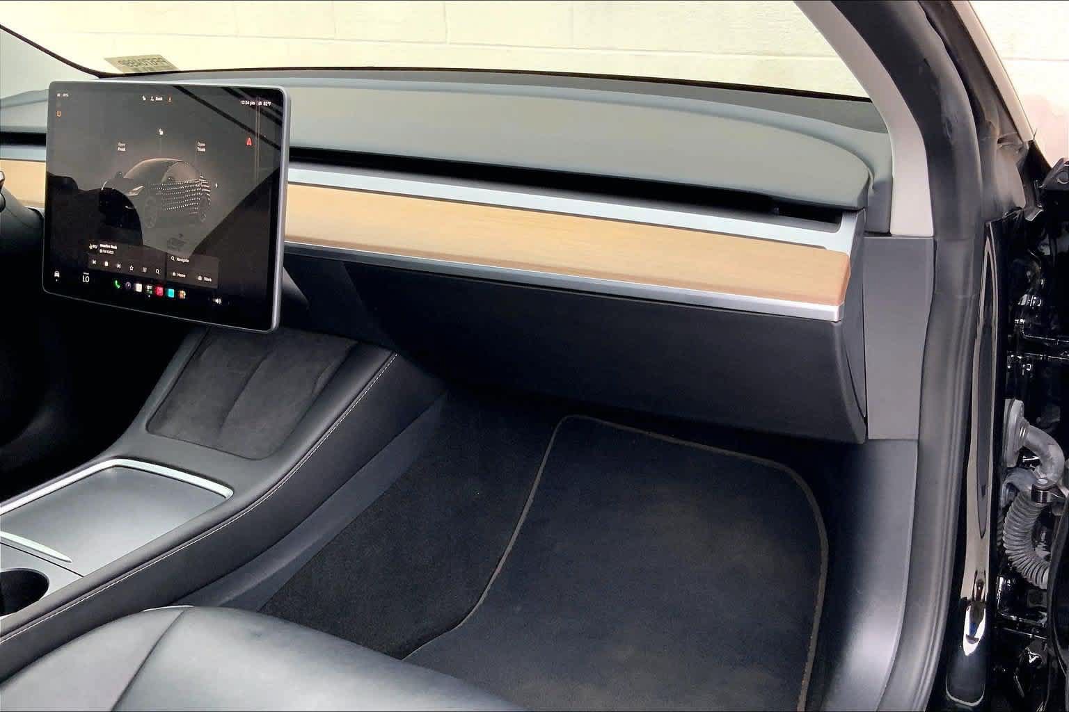 Used 2023 Tesla Model 3 Performance AWD/4WD image 23