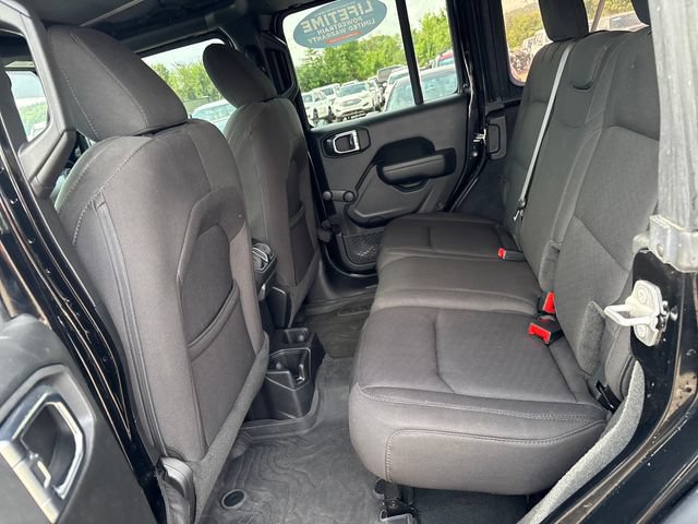 Used 2023 Jeep Wrangler Unlimited Sport AWD/4WD image 19