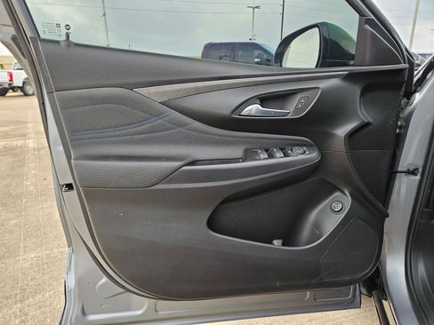 Used 2024 Buick Envista Sport Touring w/ Convenience I Package FWD image 14