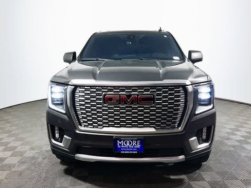 Used 2021 GMC Yukon Denali w/ Denali Premium Package AWD/4WD image 2