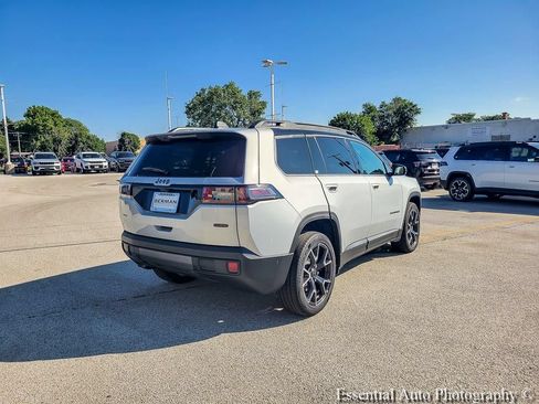 Used 2026 Jeep Cherokee Overland AWD/4WD image 13