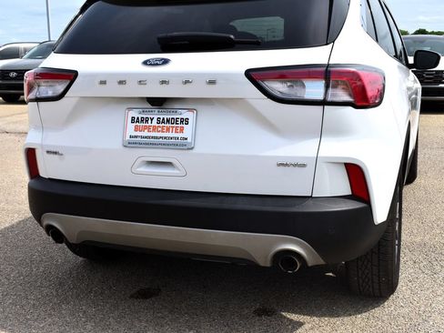 Used 2022 Ford Escape SEL AWD/4WD image 8