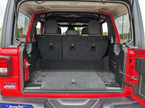 Used 2025 Jeep Wrangler Unlimited Sport S 4xe image 40