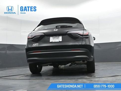 Certified 2025 Honda HR-V LX image 33