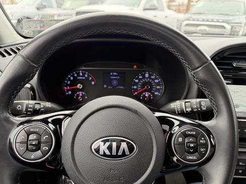 Used 2021 Kia Soul EX FWD image 23