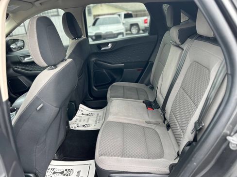 Used 2020 Ford Escape SE FWD image 16