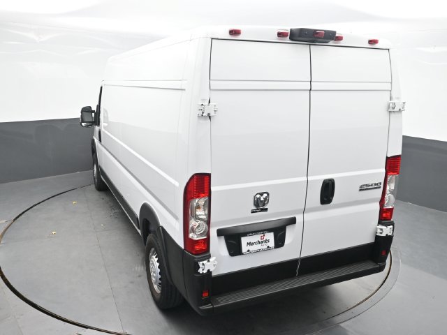 Used 2026 RAM ProMaster 2500 w/ Convenience Group FWD image 24