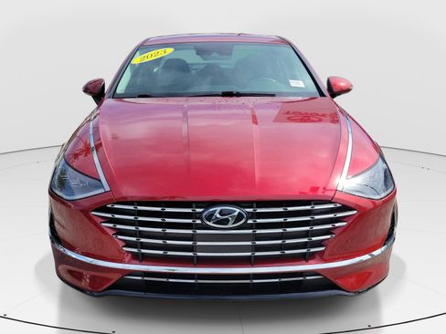 Used 2023 Hyundai Sonata SEL w/ Cargo Package FWD image 2