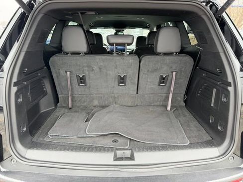 Used 2025 Buick Enclave Preferred image 13