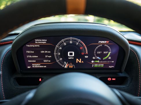 Used 2021 McLaren 720S Performance RWD image 58