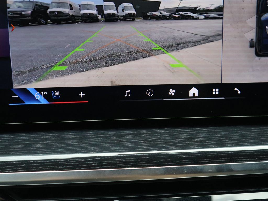 Used 2026 BMW X7 xDrive40i w/ Executive Package AWD/4WD image 29