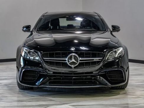 Used 2019 Mercedes-Benz E 63 AMG S w/ Driver Assistance Package image 9