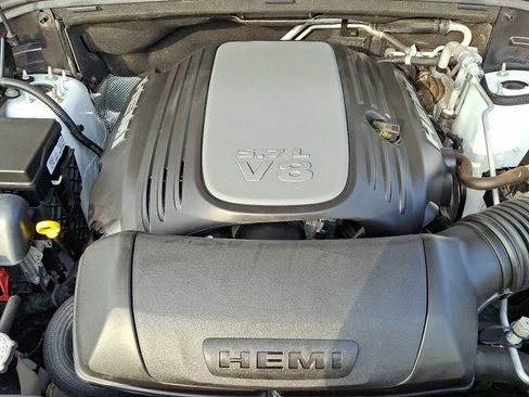 Certified 2024 Dodge Durango R/T image 31